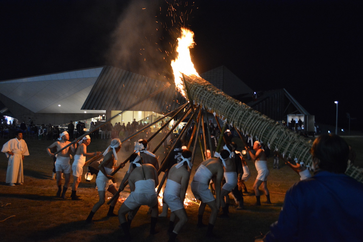 卑弥呼の火祭りの様子