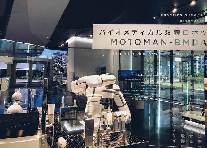 一階ロボット展示