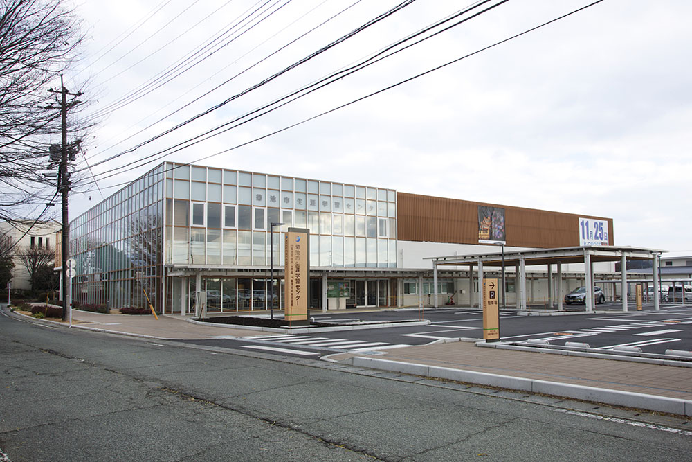 菊池市中央図書館,外観